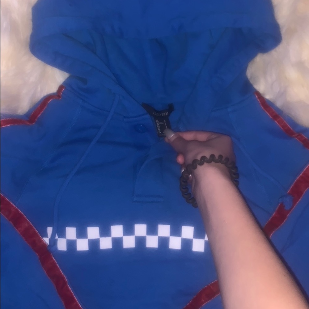 vintage style crop hoodie